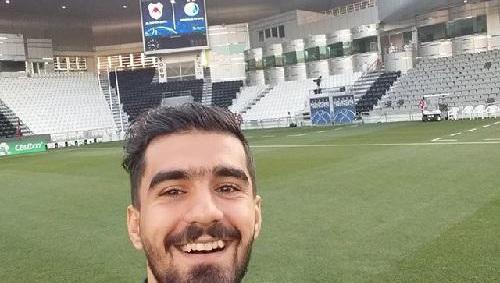 عکس زکریا بازیکن استقلال