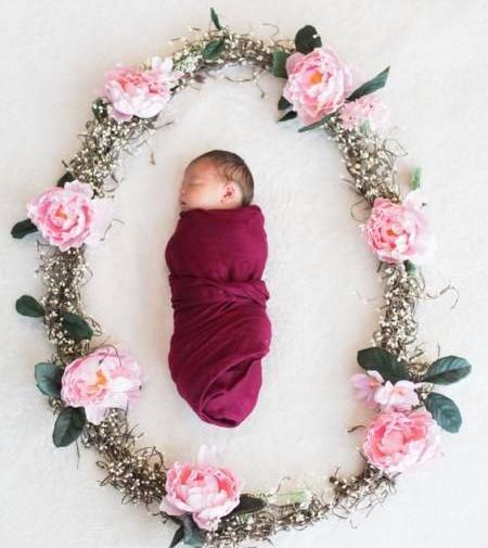 عکس بچه قنداقی