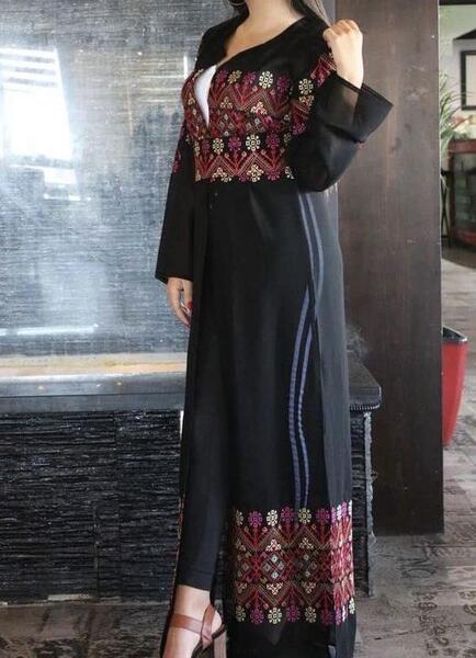 عکس مدل مانتو بلند طرح سنتی