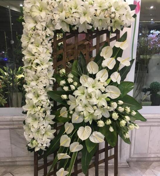 عکس دسته گل برای سر خاک