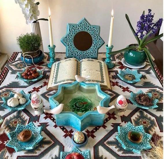 عکس ایده سفره هفت سین فیروزه ای