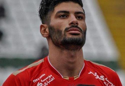 عکس سعید آقایی در پرسپولیس