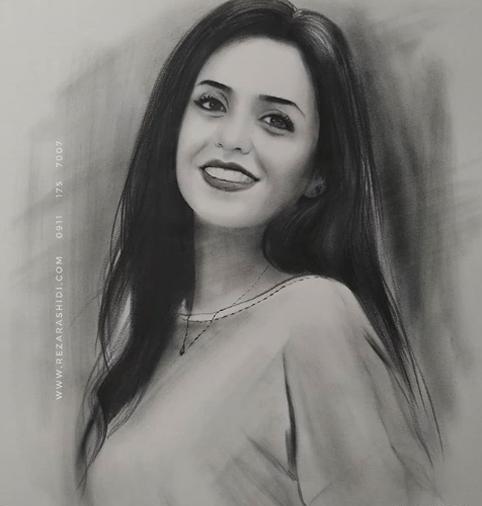 عکس شمع سیاه قلم