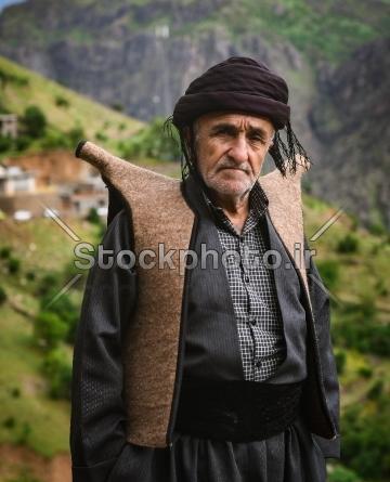 عکس مرد روستایی