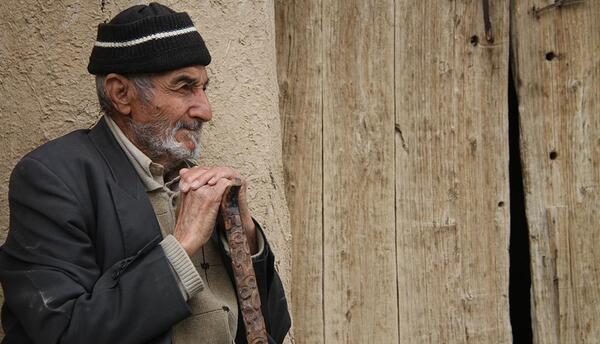 عکس مرد روستایی