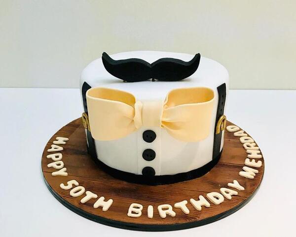 عکس کیک تولد پسرانه جوان لاکچری