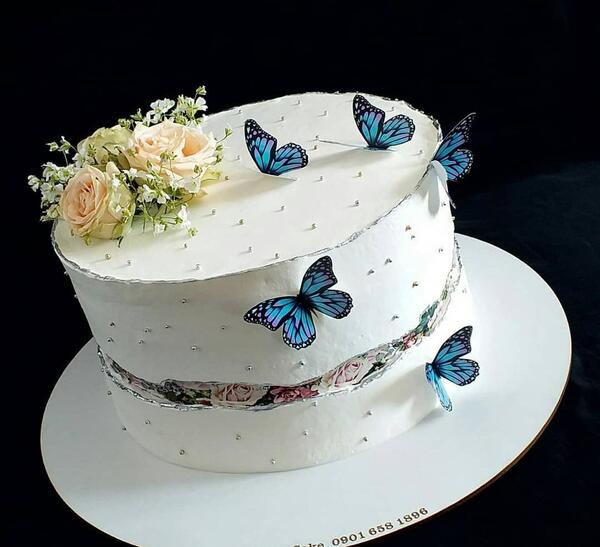 لیزر عکس روی کیک