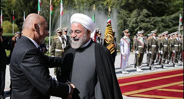عکس اشرف غنی با زنش
