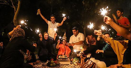 عکس شب نشینی های قدیمی