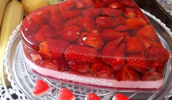 عکس ژله توت فرنگی