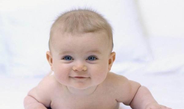 عکس نوزاد شش ماهه دختر