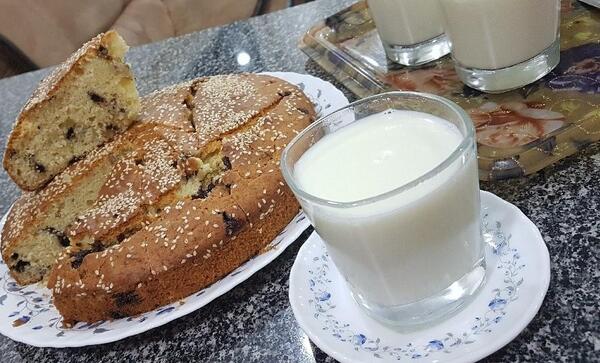 عکس شیر صبحانه