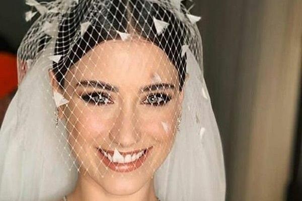 عکسهای جدید هازال کایا وهمسرش