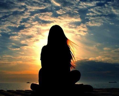 عکس تنهایی بدون متن دخترونه