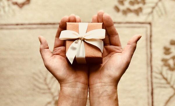 عکس ایده برای کادوی روز معلم