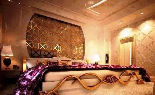 عکس دونفره عاشقانه تخت خواب