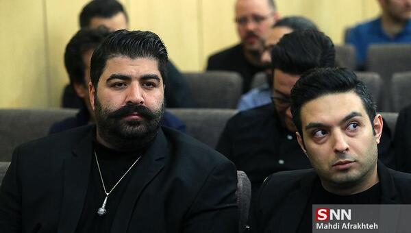 عکس گردنبند بهنام بانی