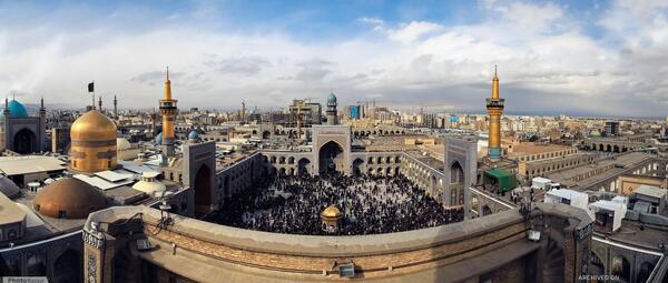 عکس حیاط حرم امام رضا