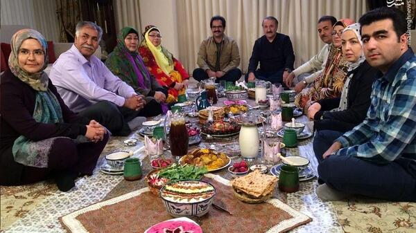 عکس مهران رجبی با خانواده