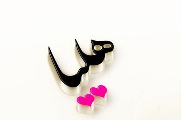 عکس نوشته شده هلیا