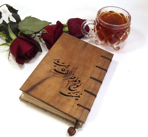 عکس دفتر خاطرات چوبی