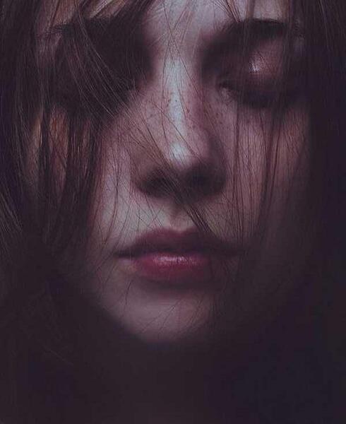 عکس چهره غمگین برای پروفایل