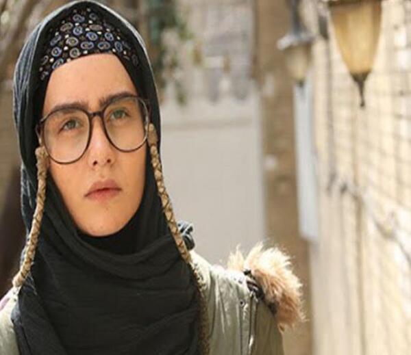 عکس اسیه در فیلم ملکاوان