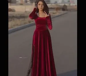 عکس لباس مجلسی مخمل