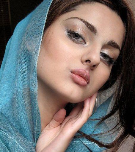 عکس با حجاب مهلقا جابری