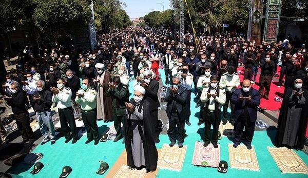 عکس نماز امام حسین در ظهر عاشورا