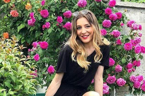 عکس بهار در فیلم ضربان قلب