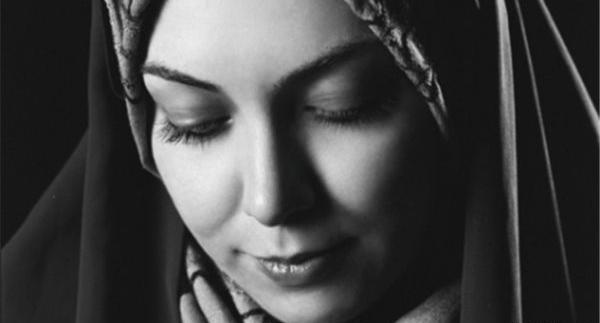 عکس آذین خواهر آزاده نامداری