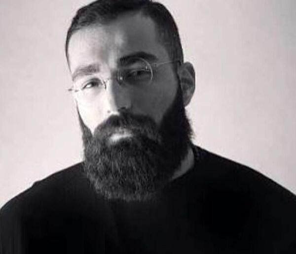 عکس حمید صفت با سگش