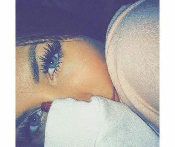 عکس پروفایل دخترونه نصف صورت