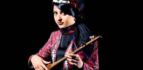عکس یلدا عباسی و همسرش