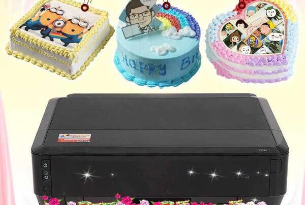 عکس روی کیک در خانه