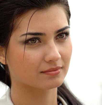 عکس همسر طوبا بویوک اوستون