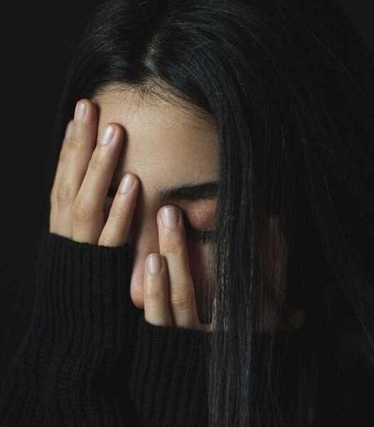 عکس گریه بدون متن