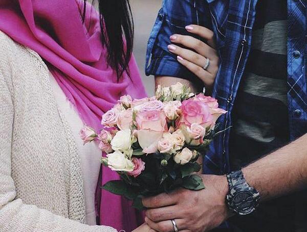 عکس های عاشقانه صورتی