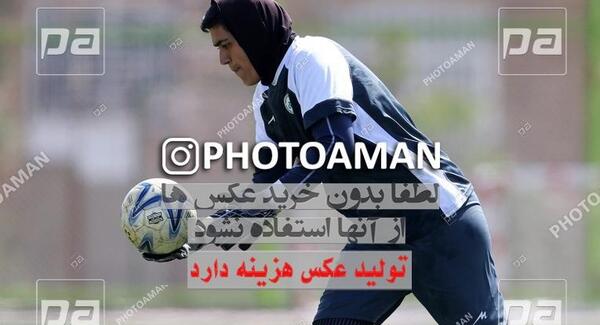 عکس زهرا غریبی