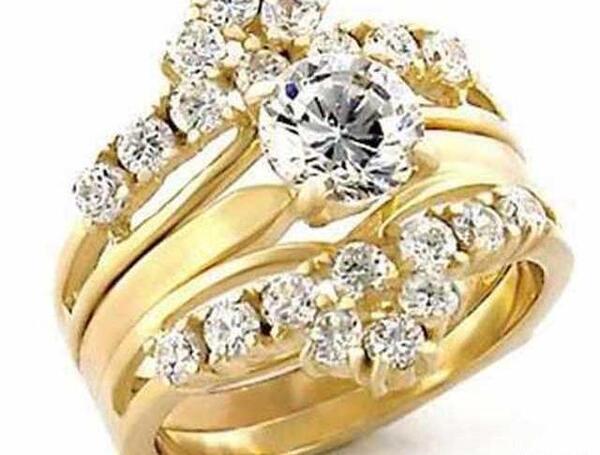 عکس حلقه ازدواج رنگ زرد
