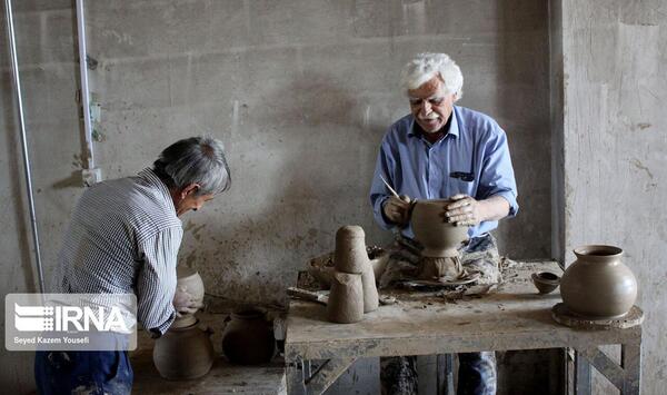 عکس سفالگری کوزه کنان