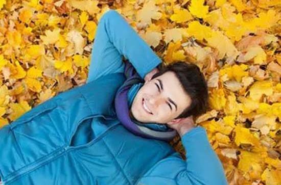 عکس ایده ژست عکاسی در طبیعت