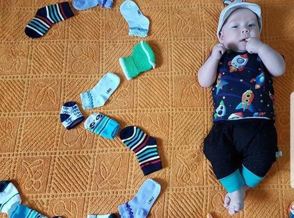 عکس نوزاد سه ماهه