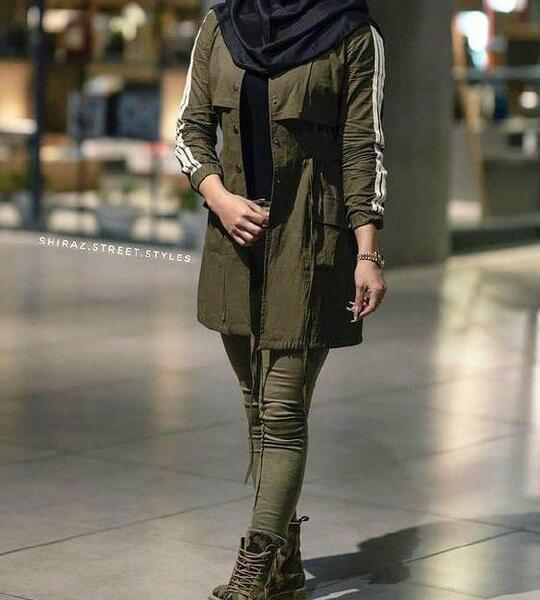 عکس مدل مانتو اسپرت مشکی