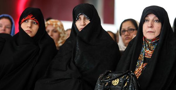 عکس همسر روحانی