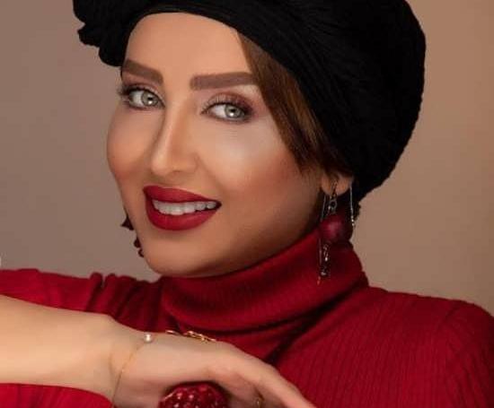 ژست عکس دخترانه یلدایی
