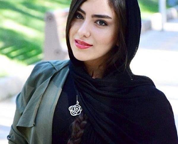 عکس بچگی زهرا دنسر