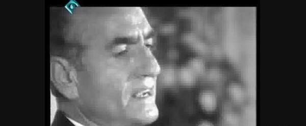 عکس گریه محمد رضا شاه
