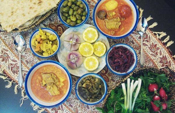 عکس آبگوشت دیزی سنگی تبریزی